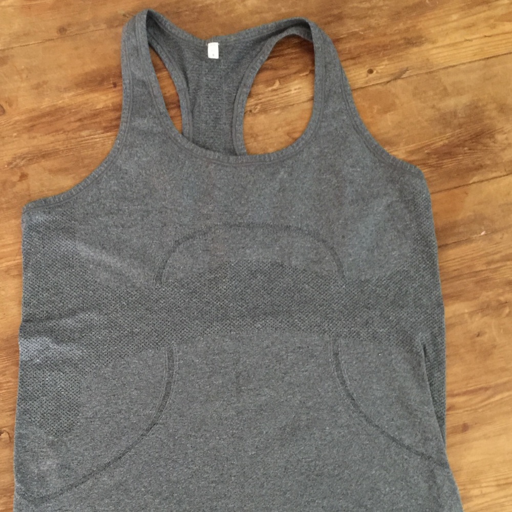 SOLD 🍋 Lululemon 🍋 Swiftly Tech Racerback Tank